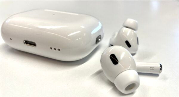 Wireless Earbuds for iPhone – Bakra Eid 2025 Offer